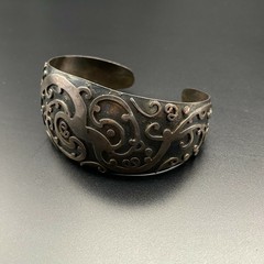 Vintage Abstract Sterling Silver Cuff Bracelet 6-3/4″