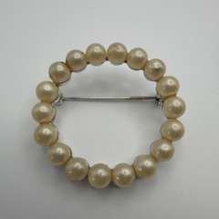 Vintage Marvella Circle Faux Pearl Infinity Brooch