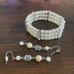 Vintage Women’s Faux Pearl Bracelet Earring Jewelry Set Rhinestone Wedding Boho