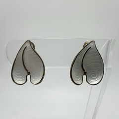 VTG Einar Modahl Norway Sterling White Enamel Leaf Clip-On Earrings 6.7g #y41