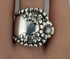Nice Wide Vintage Rogers Silver Plate Forget Me Not Spoon Ring With CZ Sz 8.25