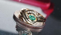 14k yellow gold sz 6.25 swirl ring 0.33ct natural, treated emerald diamond 3.9g