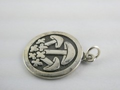 Mexican Sterling Silver Triple Mushroom Flower Pendant 925 3.1g 19mm Diameter