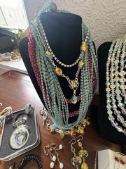Vtg To Now Rhinestone Costume Jewelry Lot Hollycraft Mosaic Goldette 100+ Pcs