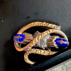 Victorian Stunning Gold Fill Embossed Coiled Vine Enameled Blue Brooch C Clasp