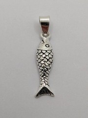 925 Sterling Silver Fish Pendant / Charm. Weighs 1.1 Grams. 1.13″ Long.