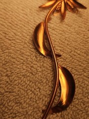 Vintage Copper 4 1/2″ Long Stem Single Flower Floral Etched Brooch Pin