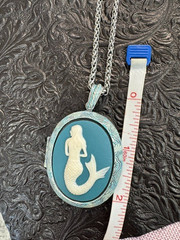 Vintage Mermaid Cameo Locket Necklace Silver Tone Teal Oval Photo Locket Fantasy