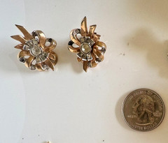 Vintage Signed Mazer Jomaz 1940s Rhinestone & Gold Tone Earrings