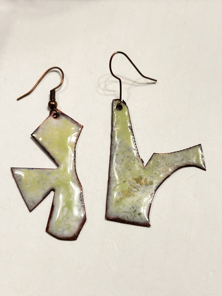 VTG MCM Brutalist Modern Handmade Abstract Asymmetrical Enameled Copper Earrings