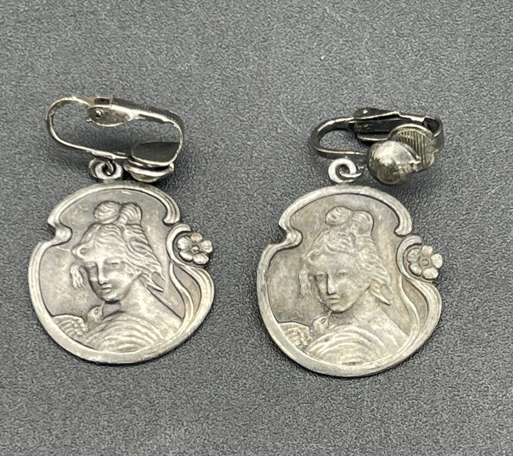 VTG Art Nouveau Lady Portrait Clip On Earrings Silver Tone Mucha Style Dangle
