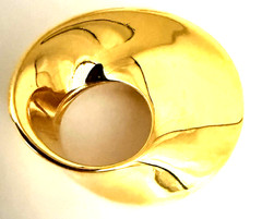 Vintage Monet 2 1/4″ Modernist Shiny Gold Tone Brooch/Pin