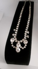 Vintage Prong set Rhinestone Glamorous Bib Statement Necklace 15 in