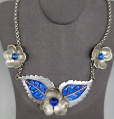 Vtg 1940s Carved Blue Lucite Floral Bib Necklace WWII Pot Metal Unsigned