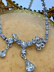 Vintage Clear Rhinestone Teardrop Dangle Necklace Silver Tone 16” Wedding Prom