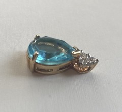 VTG Gold Pear Shape Blue Topaz Pendant With Clear Rhinestones Open Back Gold