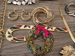 Vintage Estate Lot Designer Signed Jewelry BSK Lisner Kramer Weiss Coro + 69pc