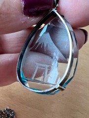 VINTAGE JAPAN MOUNT FUJI AQUAMARINE COLOR ETCHED CRYSTAL GLASS STERLING NECKLACE