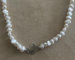 Vintage JTV White Pearl Strand 26 Inch Beaded Necklace
