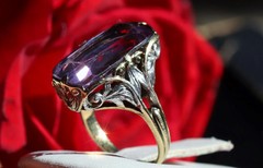 14k multi tone gold sz: 5 ring 5.50ct lab-created amethyst solitaire 6.72g