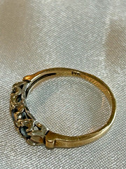 VTG LADIES 14K YELLOW GOLD NATURAL SAPPHIRE & DIAMOND RING 1.8 GRAMS STONES
