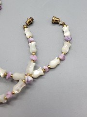 Danty vintage glass? white tulip purple beaded barrel clasp necklace N1D