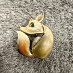 LG Lind Gal Fox Brooch Green Eye Rare Brooch Pin
