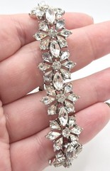 Crown Trifari Clear Rhinestone Flower Bracelet 6.5 In 1950’s