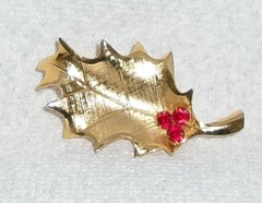 Vintage Christmas Holly Pin/Brooch-Gold Tone-Red Rhinestones Prong Set