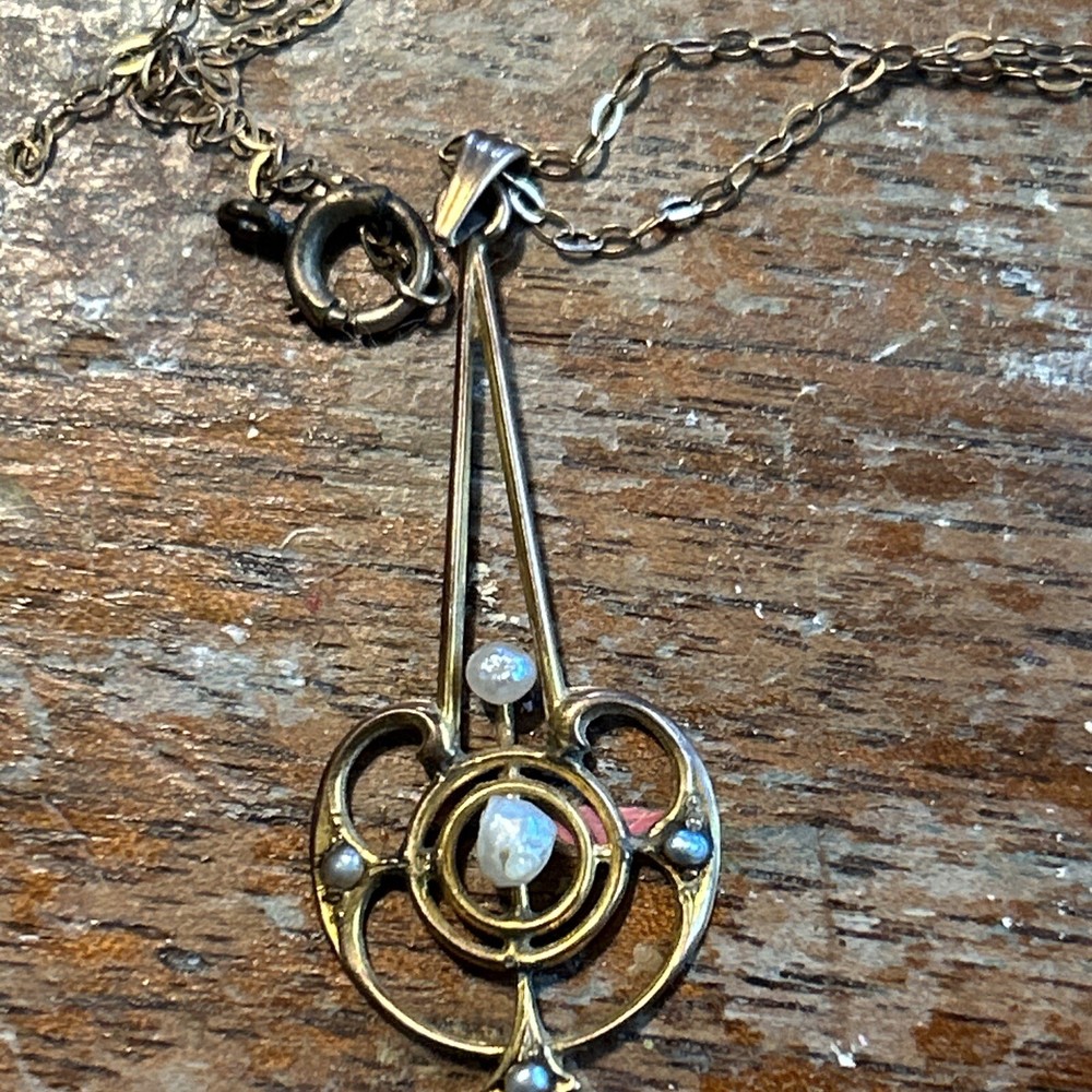 Art Nouveau Edwardian Target Lavalier Pendant 10k Gold Irregular Natural Pearls