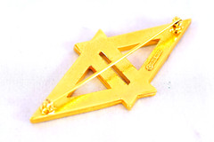 Nina Ricci Vintage Brooch Glam Interlaced Rhinestone Triangles Gold Tone 75MM