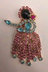 Vintage Unsigned Hobe Blue/Pink/Red Crystal Trembler Hula Dancer Brooch