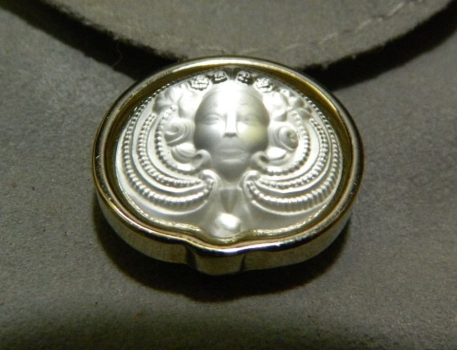 Vintage Lalique Sliding Frosted Pendant Psyche .25″ x .75″ x .63″ Excellent Cond