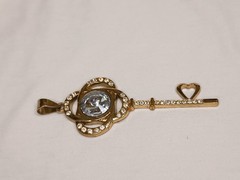 Crystal Key Pendant – Symbol of Good Luck and New Beginnings Beautiful Jewelry