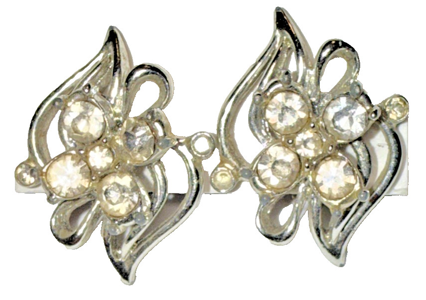 Abstract Silver Tone Clip On Earrings with Rhinestone Detail Vtg J-6I