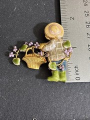 Vintage “Garden Gal” Brooch/Pin Flowers Nature 1.75” x 2” PB1