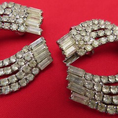 Vintage Rhinestone Earrings Statement Clear Faceted Crystal 1.75 in Bling 642r