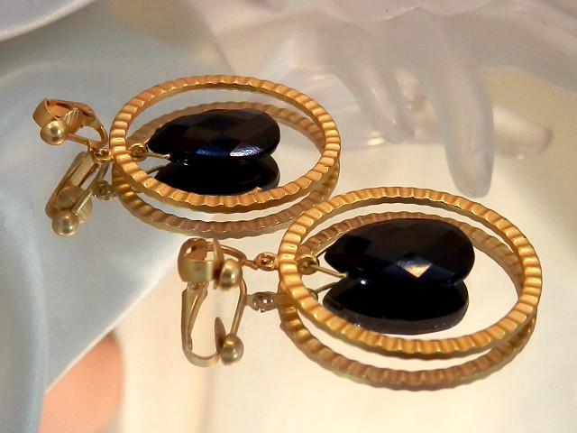 Showy More Modern Gold Tone Hoop Earrings 836m