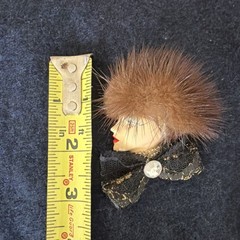 Vintage Brooch Pin Ladies Face With Fur Hat Bow At Neck