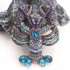 Playful Style Color-Blocked Lobster Brooch: Ornamental Clothing Pin, Ideal Gift