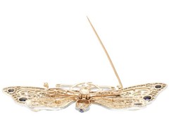 6.25Ct Basaltic Sapphire 0.24Ct Emerald 7.30Ct Diamond 15k Yellow Gold Brooch