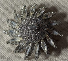 Vintage 1950s Starburst Clear Rhinestone Brooch Pin Silver Tone