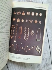 Collectible Jewelry 1850-1950 Hatpins Brooches Necklaces Etc. / Book + Values