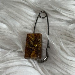 Vintage Antique Genuine Baltic Amber Brooch