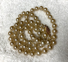 Vintage 24″ Faux Pearl Glass Bead Single Strand Necklace GSILVER clasp n195