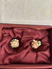 Capodimonte Clip Earrings Pastel Pink And Green Flowers Vintage Italy *READ