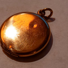 Antique Vtg RBM Bee Atrice Beatrice Gold Filled GF Locket Charm Floral 24mm wide