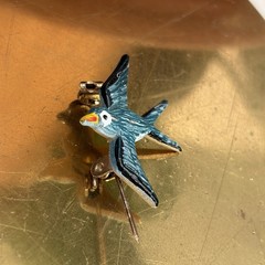 Vintage Enamel Swallow Bird Brooch Pin Blue Swift Folk Art Flying Animal Marine