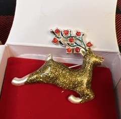 Avon 2008 Red Rhinestone Holiday Cheer Golden Reindeer Rudolph Brooch 1.75in
