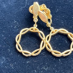 Vintage Crown Trifari Gold Tone Dangle Drop Hoop Clip On Earrings Twisted Rope